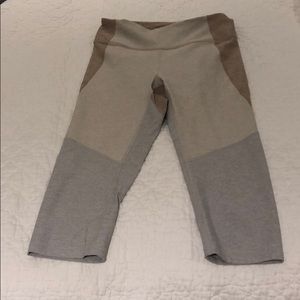 Outdoor voices cropped legging